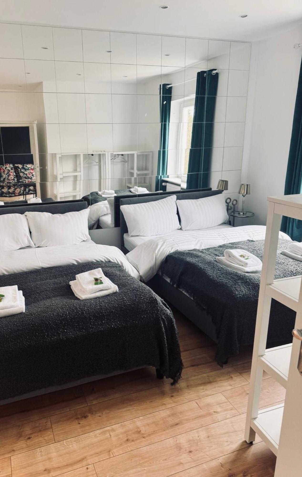 Sleephotels Alsterroom Hambourg Extérieur photo