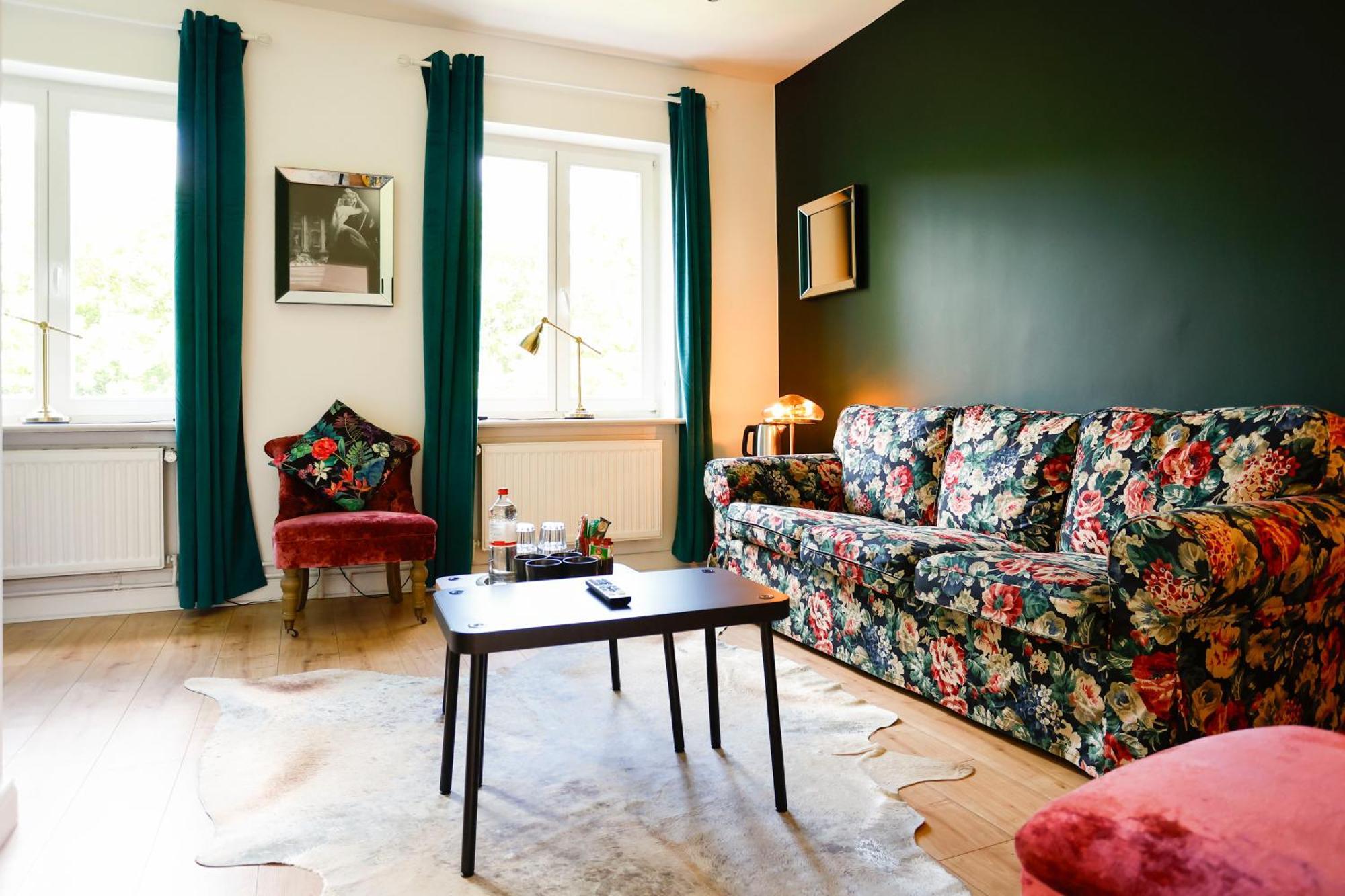 Sleephotels Alsterroom Hambourg Extérieur photo