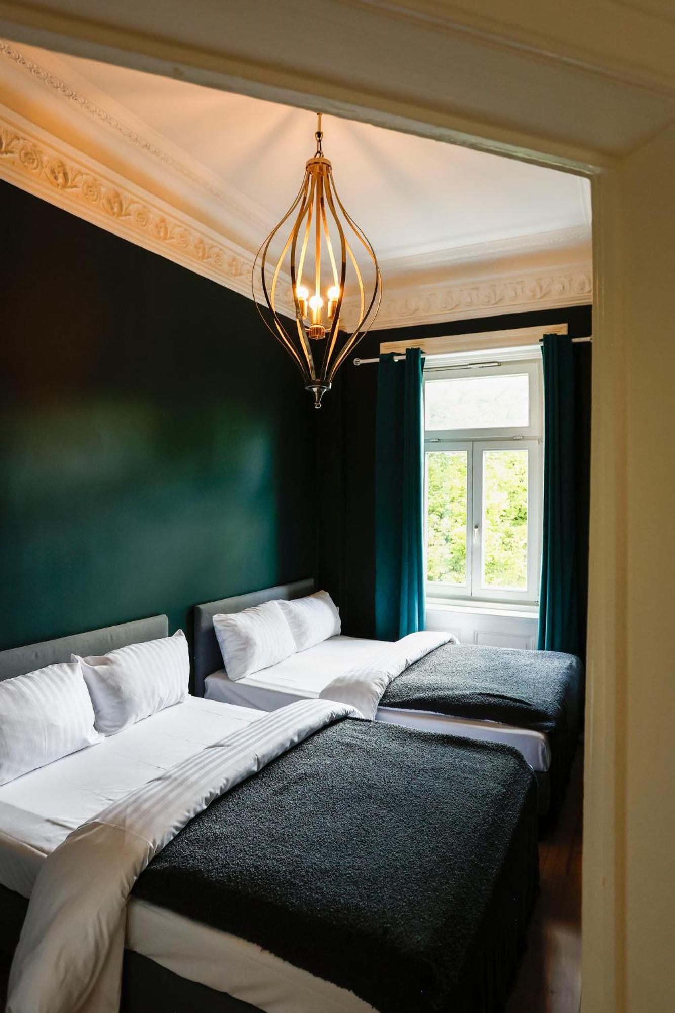 Sleephotels Alsterroom Hambourg Extérieur photo