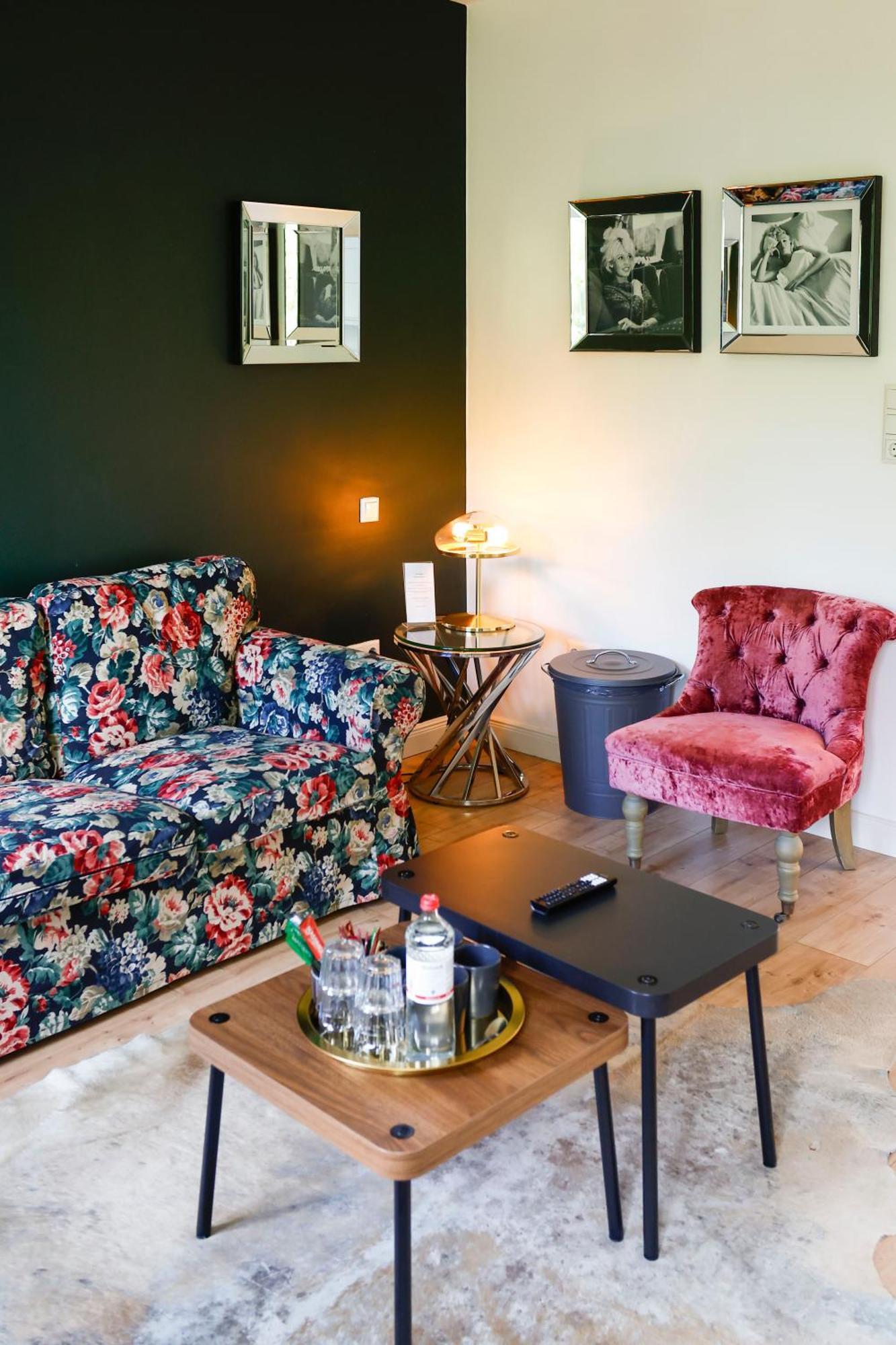 Sleephotels Alsterroom Hambourg Extérieur photo