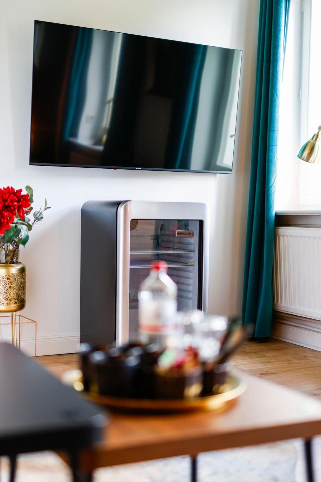 Sleephotels Alsterroom Hambourg Extérieur photo