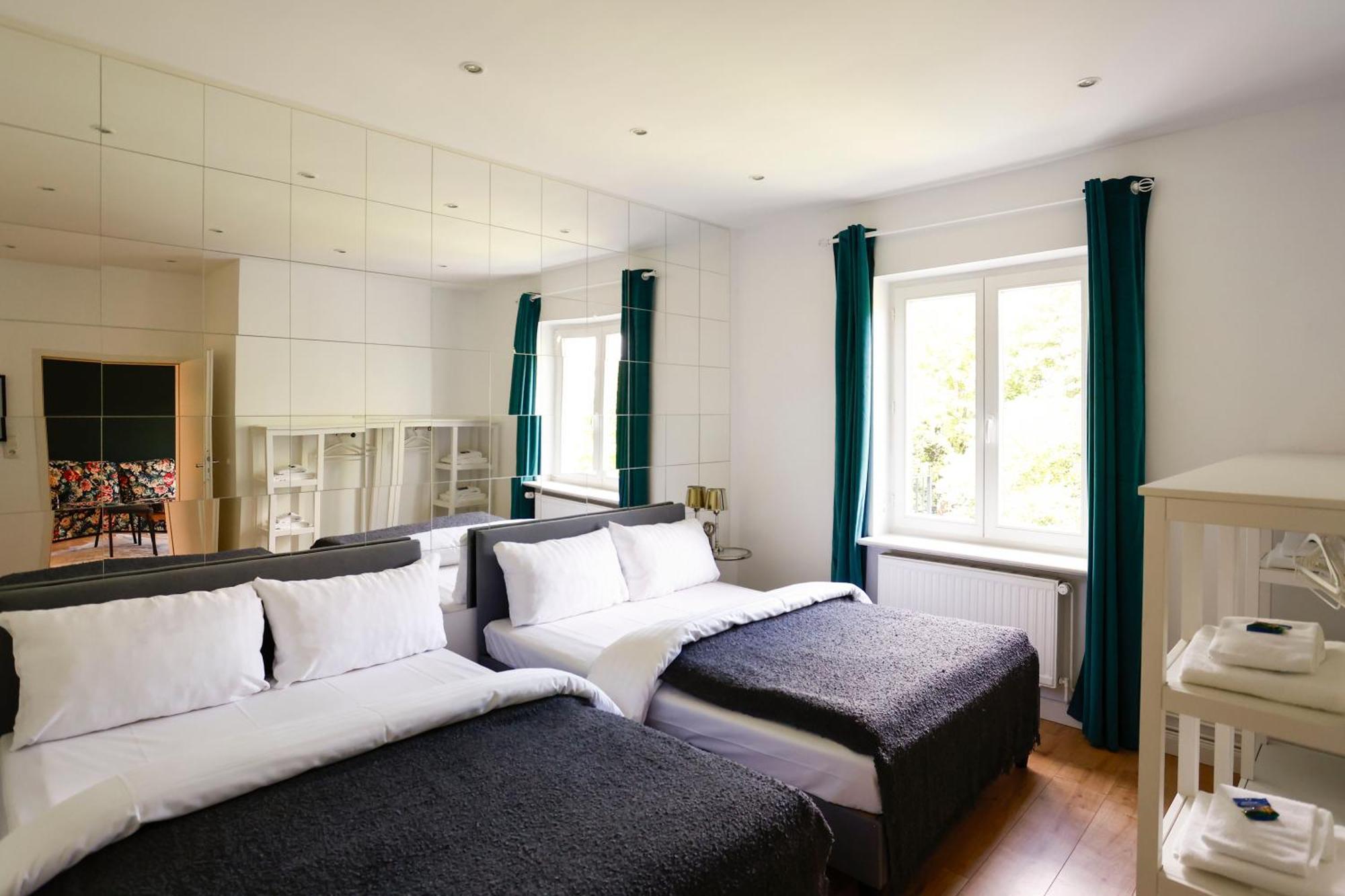 Sleephotels Alsterroom Hambourg Extérieur photo